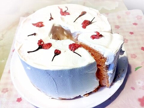 春の訪れを感じる…桜のシフォンケーキ♪